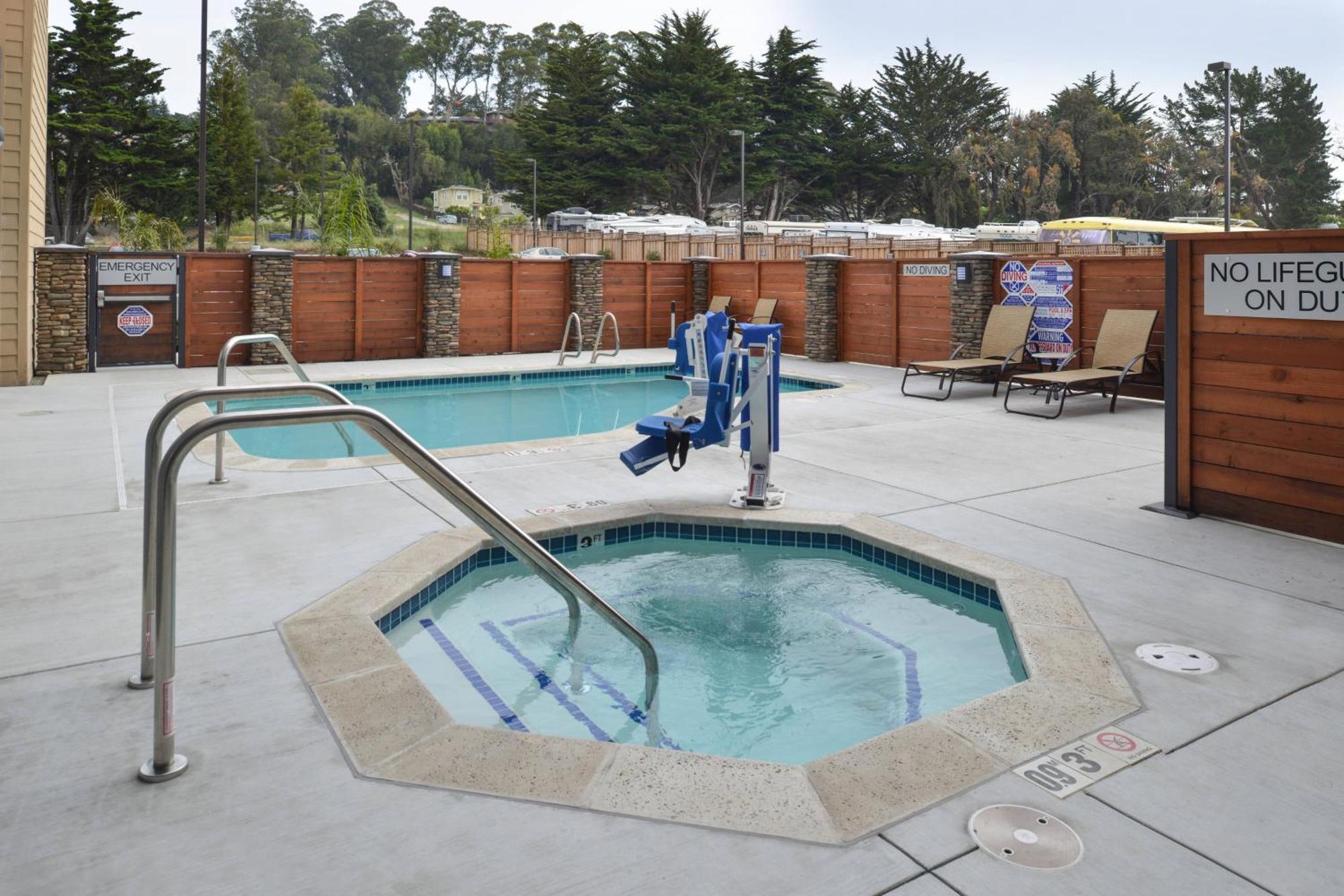Fairfield Inn & Suites By Marriott Santa Cruz Exterior foto